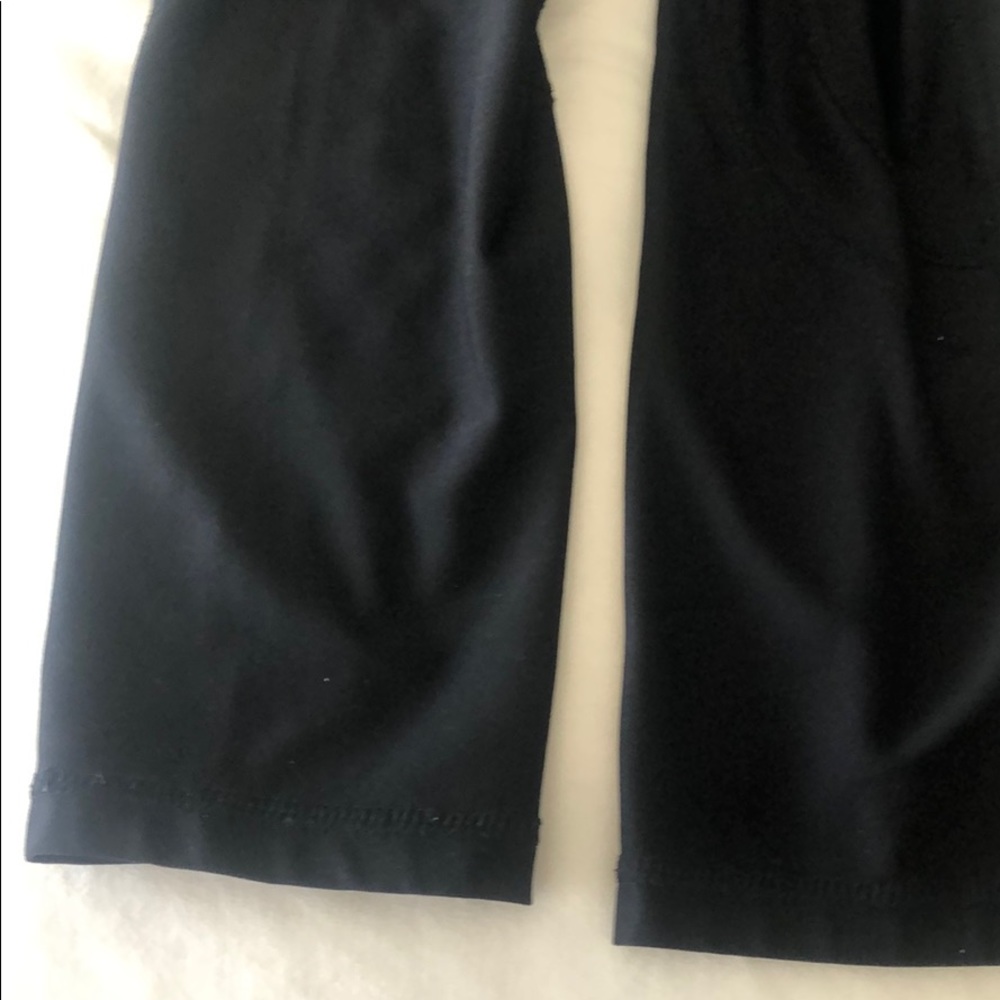 Workout pants - Picture 2 of 3